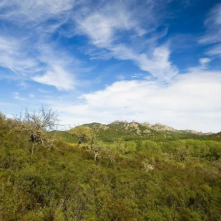 Beautiful Close To The Most Beautiful Sardinian Beaches * كابيتانا